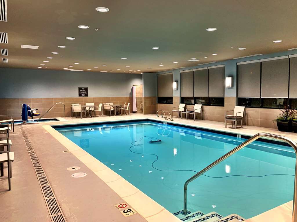 Best Western Premier Hotel At Fisher'S Landing Vancouver Zařízení fotografie