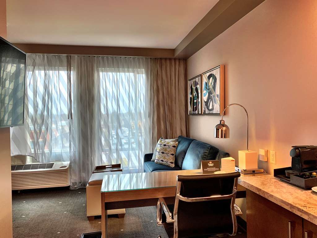 Best Western Premier Hotel At Fisher'S Landing Vancouver Pokoj fotografie