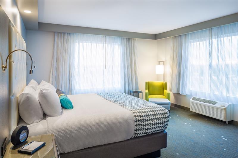 Best Western Premier Hotel At Fisher'S Landing Vancouver Exteriér fotografie